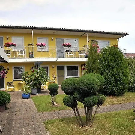 Apartmenthaus Wattwurm Апартаменты