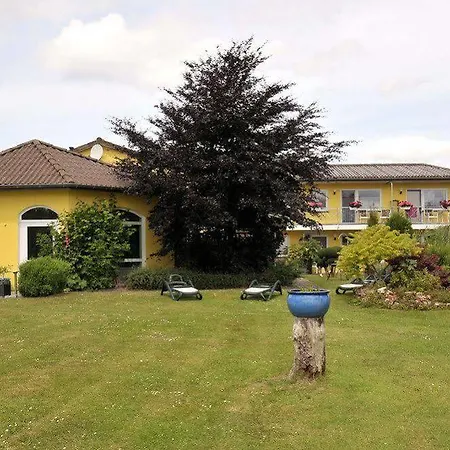 Apartmenthaus Wattwurm * Фридрихског
